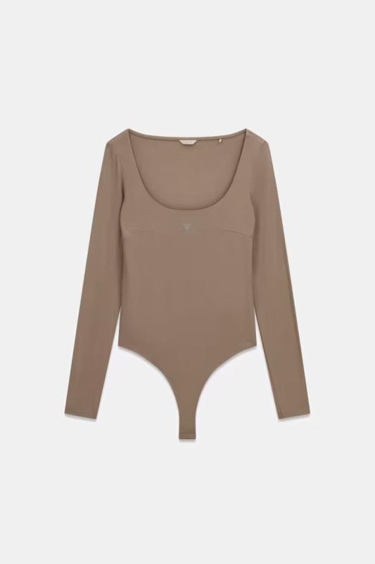 W6YP21K4356  LS SQUARE NK LARISSA BODY Beige