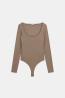 W6YP21K4356  LS SQUARE NK LARISSA BODY Beige